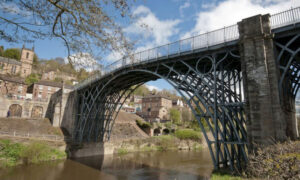 Cây cầu Iron Bridge: Kiệt tác kiến trúc từ gang