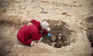 Phát hiện xác ướp 1.000 năm tại Huaca Pucllana ở Lima, Peru